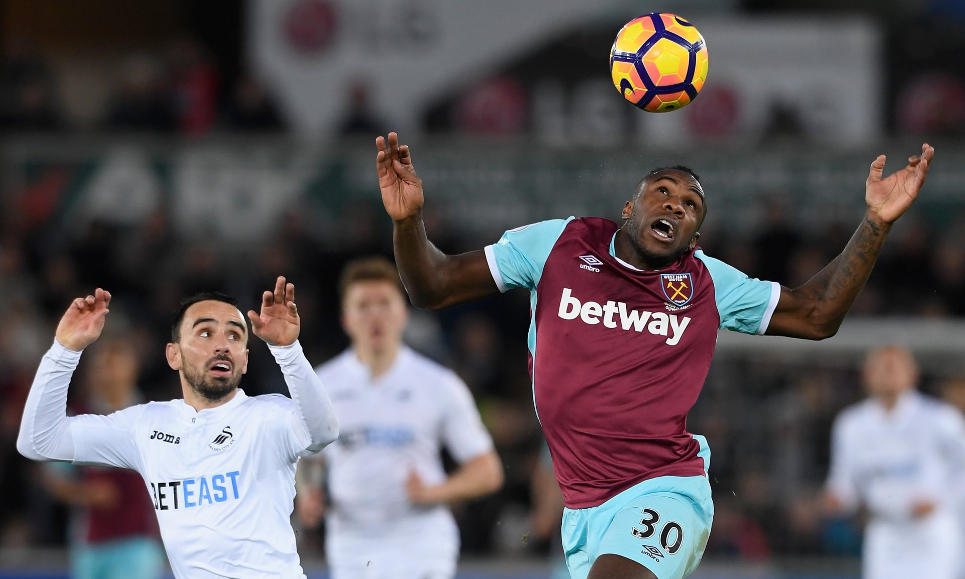 在多场关键 在多场关键