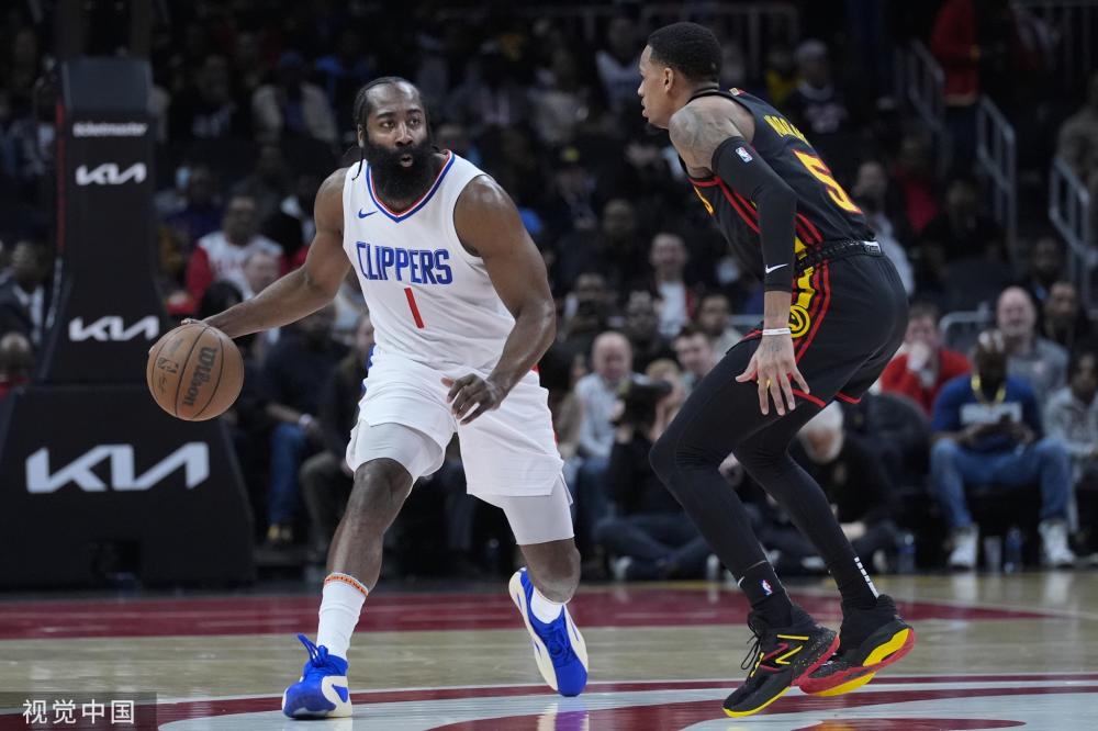 并在反击中 并在反击中